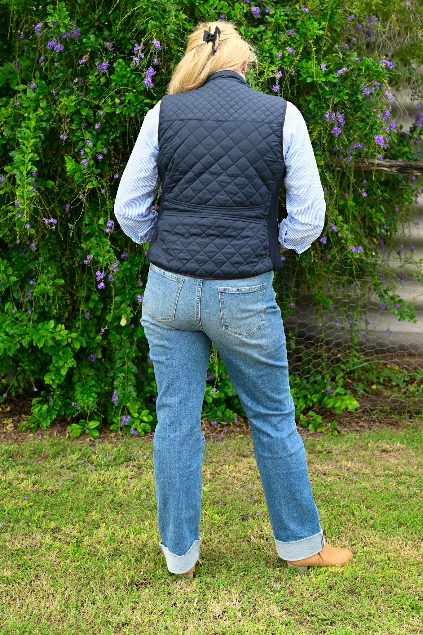 Suede Piping Quilted Padding Vest