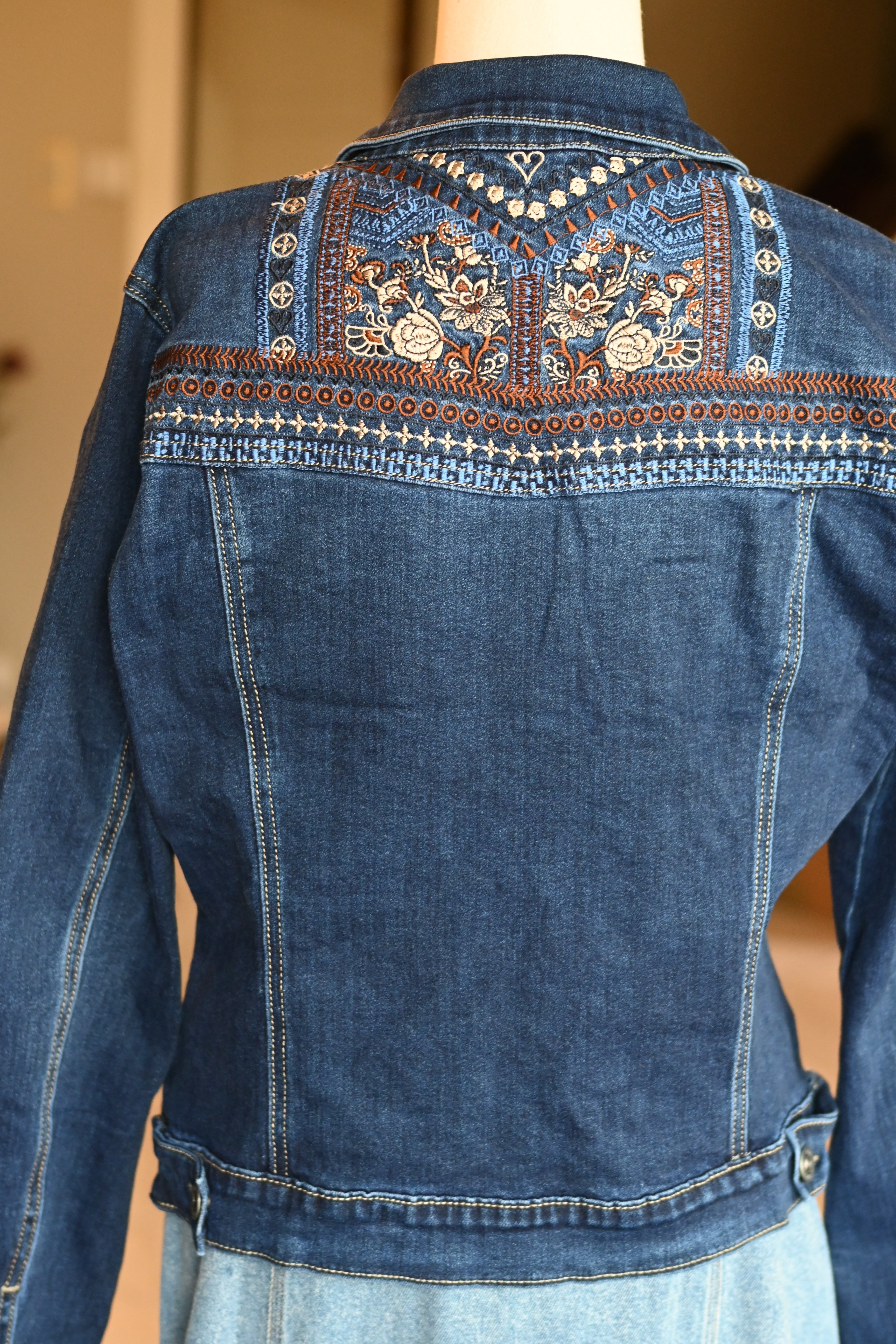 Embroided back denim jacket in dark blue