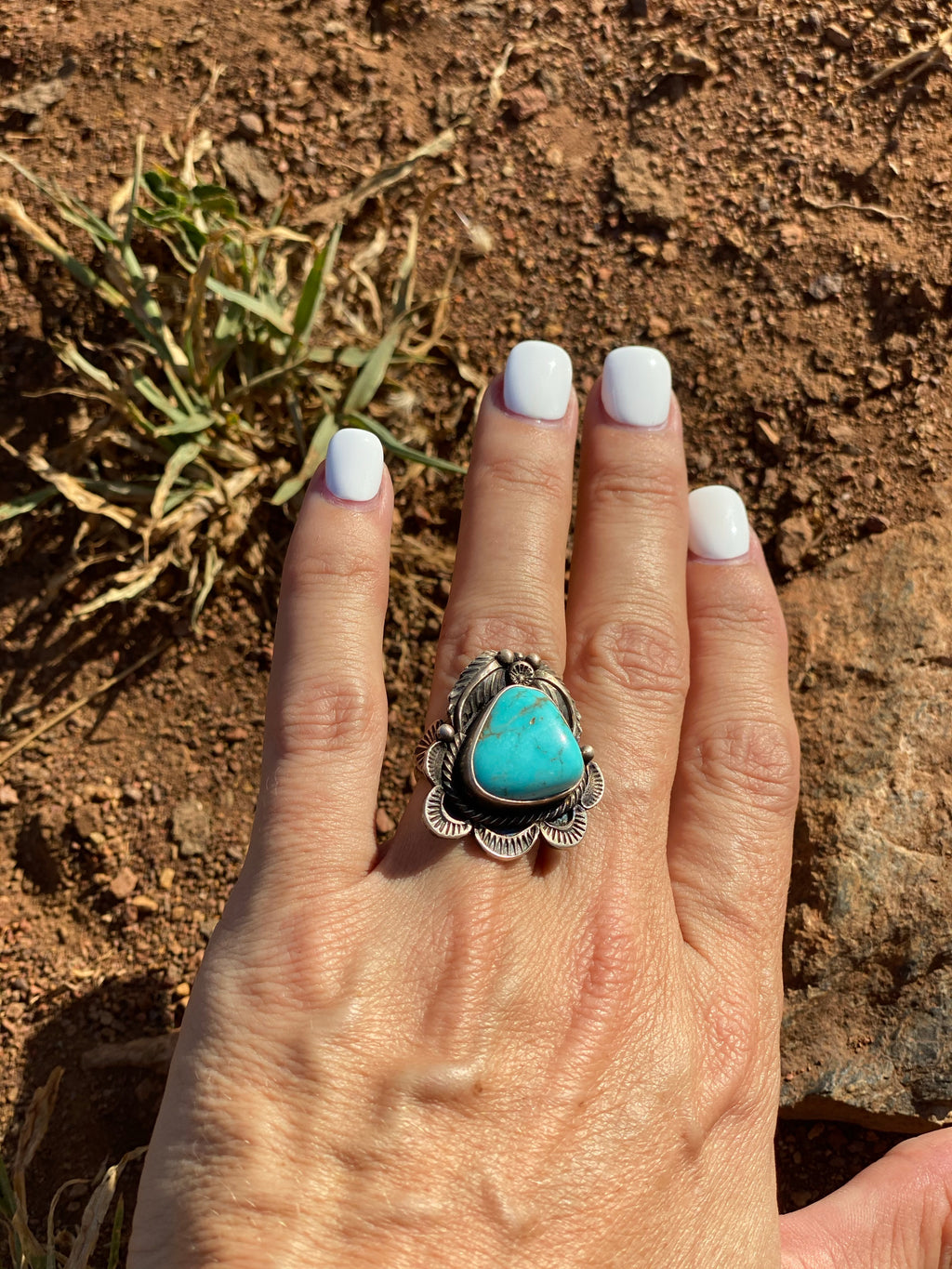 Kingman Turquoise & Antique Finish Sterling Silver (Sz 7.5)