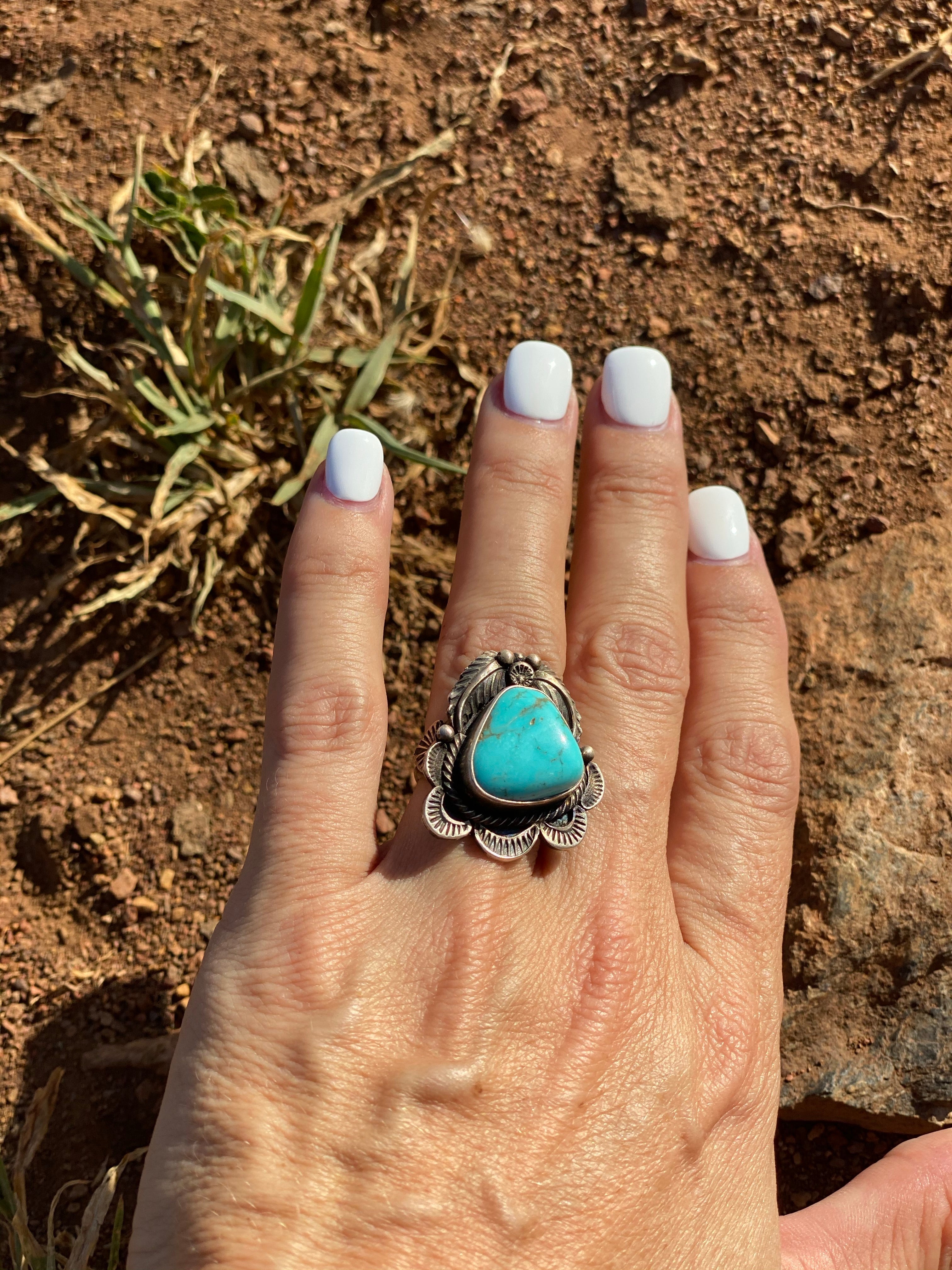 Kingman Turquoise & Antique Finish Sterling Silver (Sz 7.5)